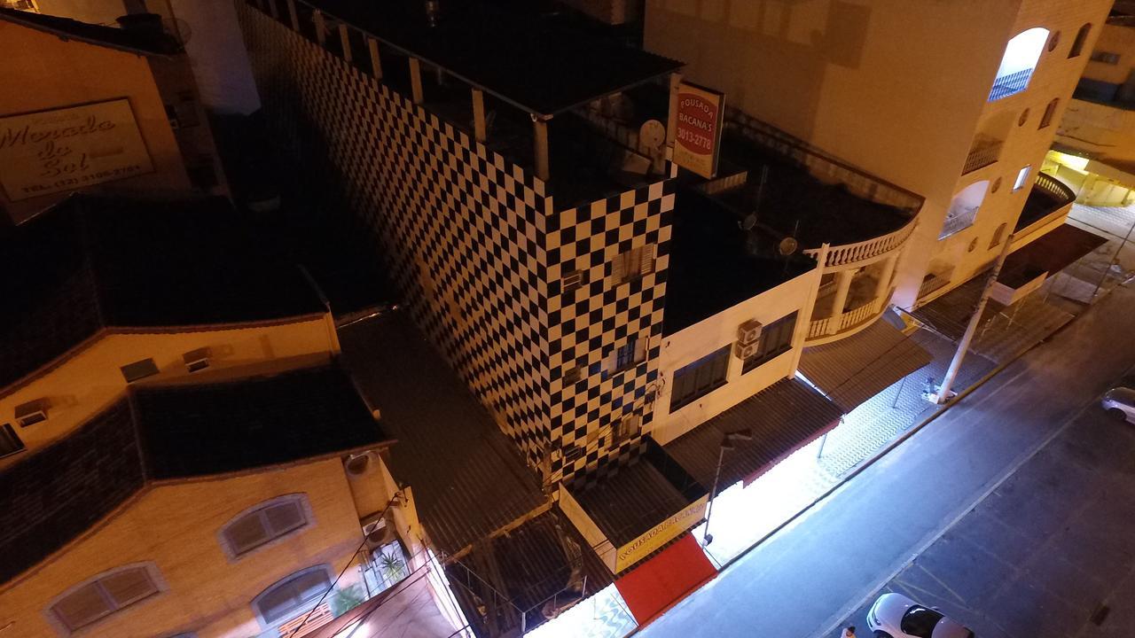 Hotel Pousada Bacanas Апаресида Екстериор снимка